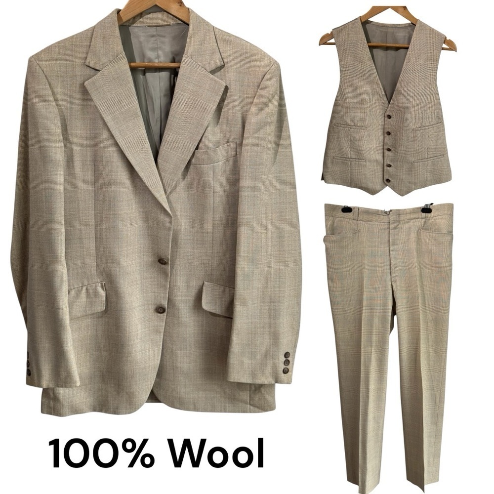 Vintage 3-Pc Suit Mens 44L Suit Jacket 36/33 Pants Beige Office 100% Wool VGUC